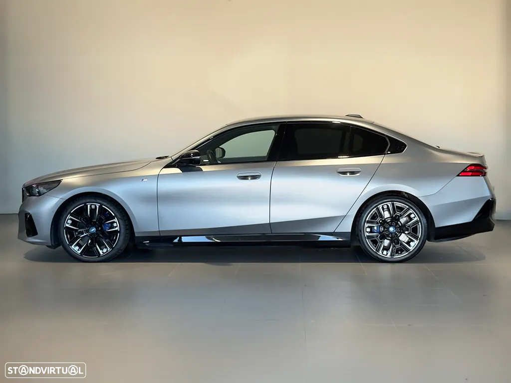 BMW i5 M60 xDrive Pack Desportivo M Pro - 3