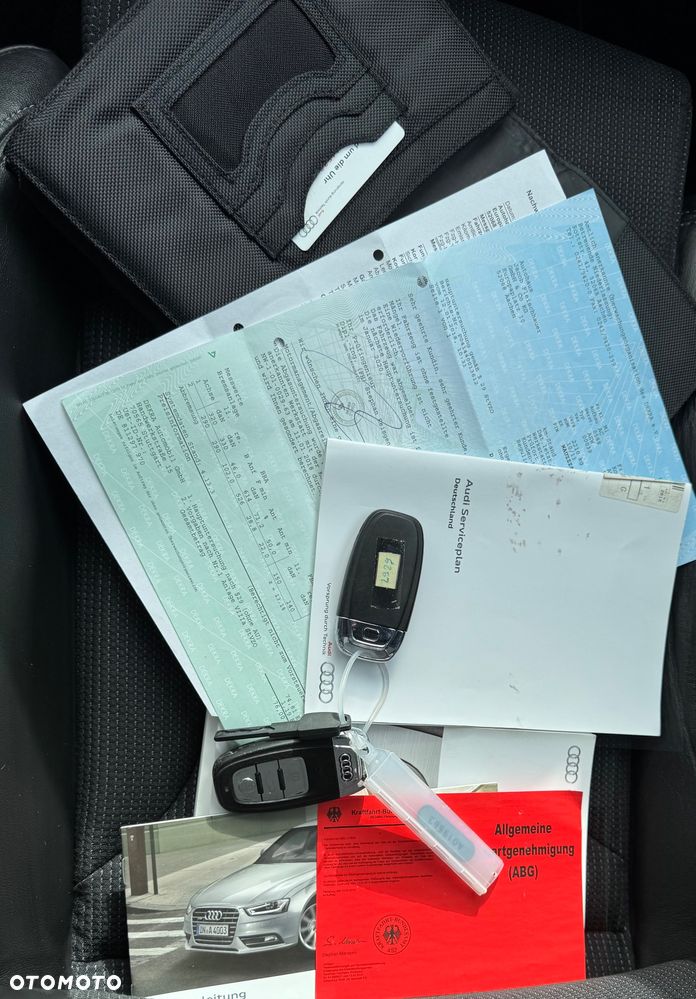 Audi A4 Avant 2.0 TDI DPF quattro S tronic S line Sportpaket - 25