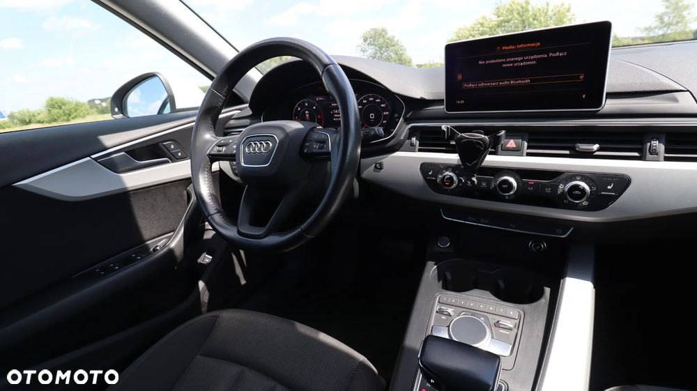 Audi A4 Avant - 16
