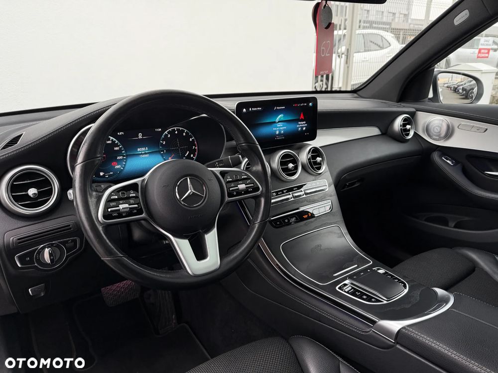 Mercedes-Benz GLC 300 4Matic 9G-TRONIC - 26