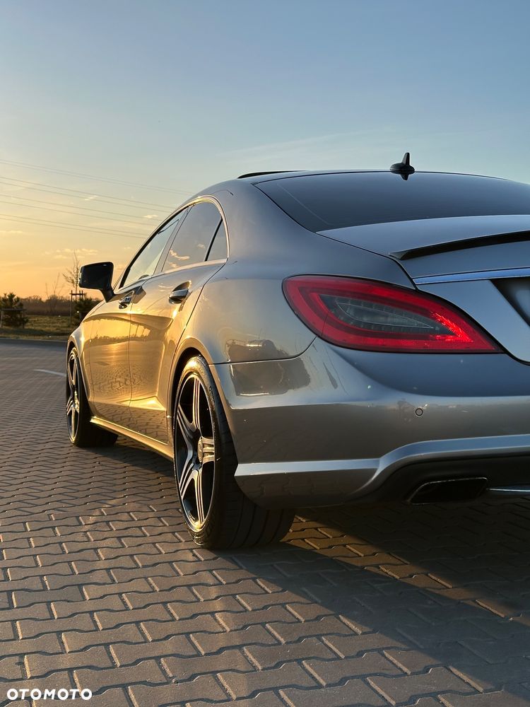 Mercedes-Benz CLS 350 CDI BlueEff - 8