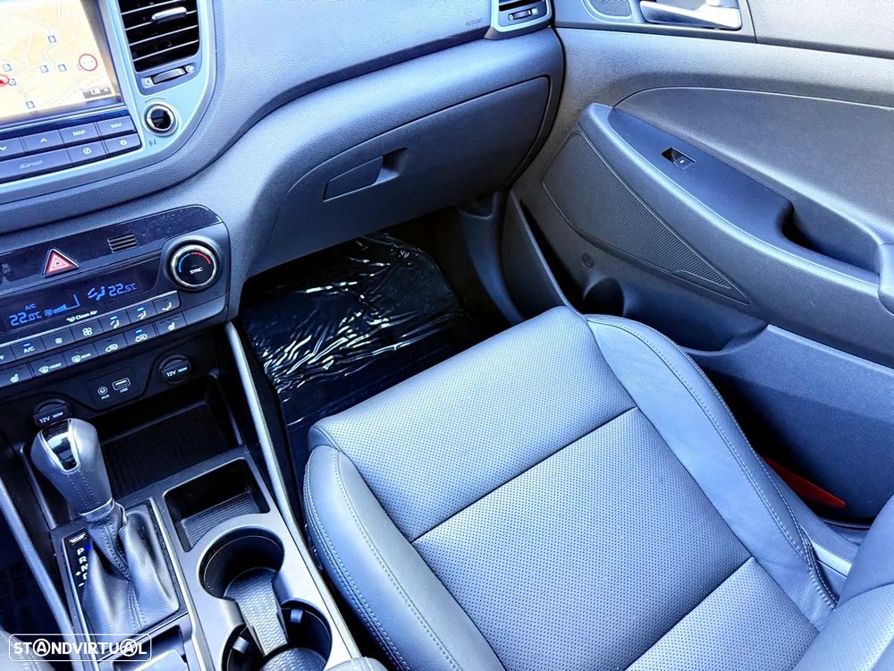 Hyundai Tucson 1.7 CRDi Premium DCT - 21