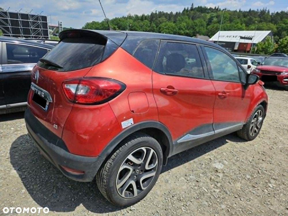 Renault Captur dCi 90 EDC Helly Hansen - 6