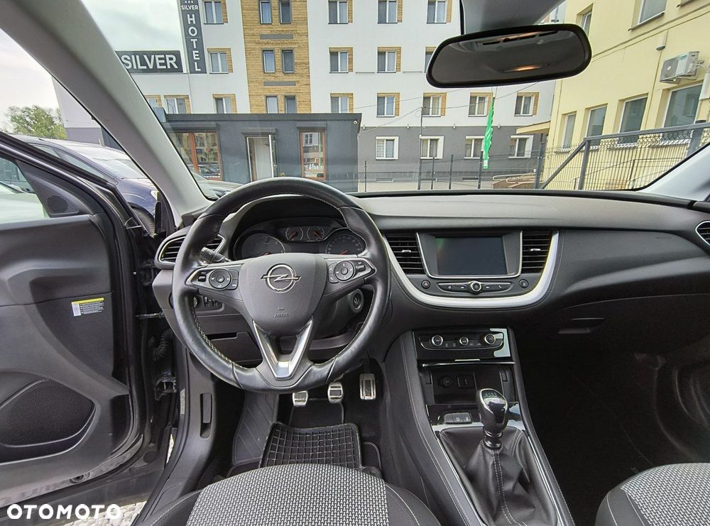 Opel Grandland X - 9