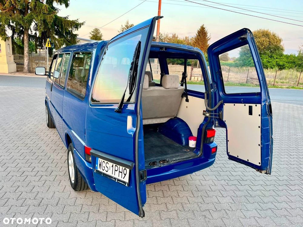 Volkswagen Transporter - 18