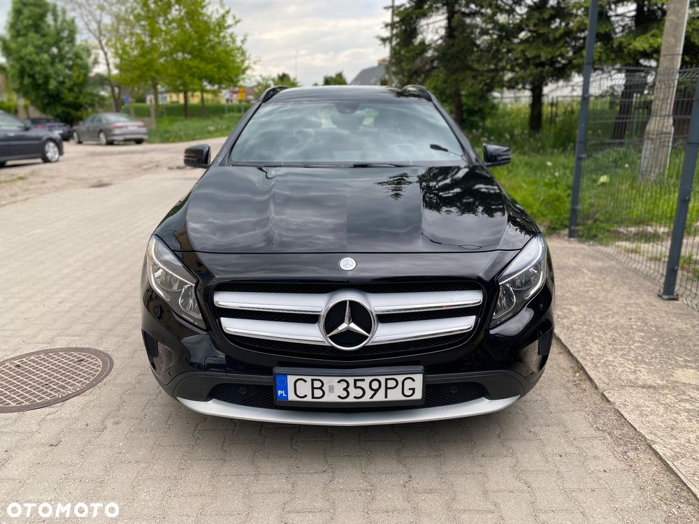 Mercedes-Benz GLA 180 (CDI) d Urban - 2