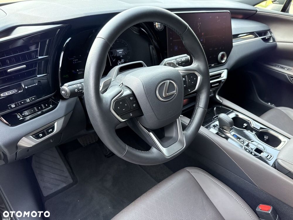 Lexus RX 450h+ F Sport Design - 13