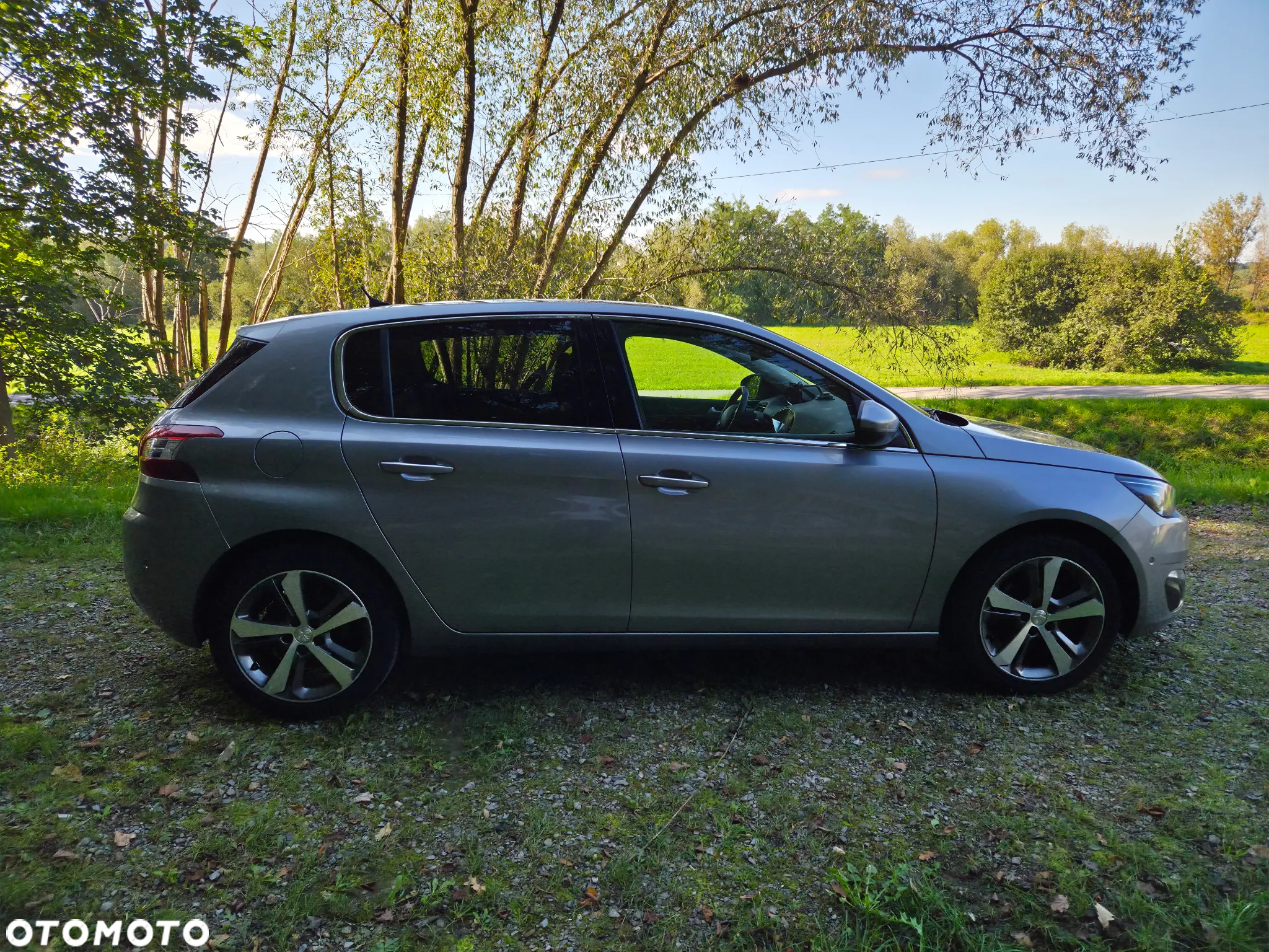 Peugeot 308 1.2 PureTech Allure S&S - 5