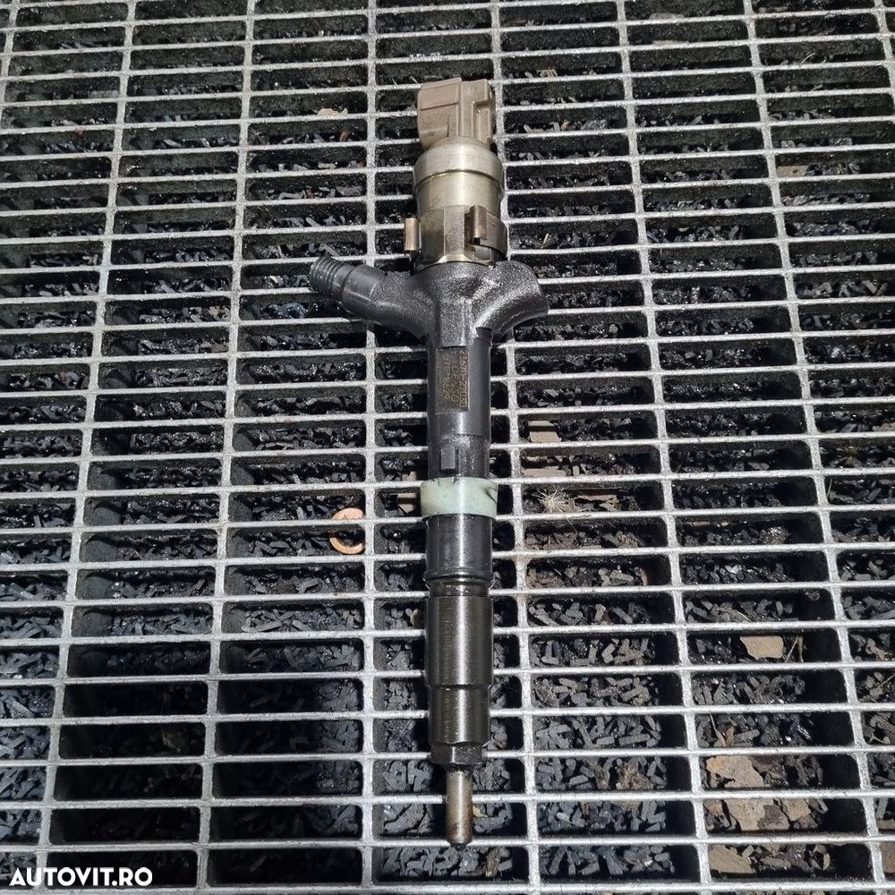 Injector Toyota RAV 4 II 2.0 D 2002 - 2006 116CP 1CD - FTV Euro4 (1428) Diesel 2367027030 - 2