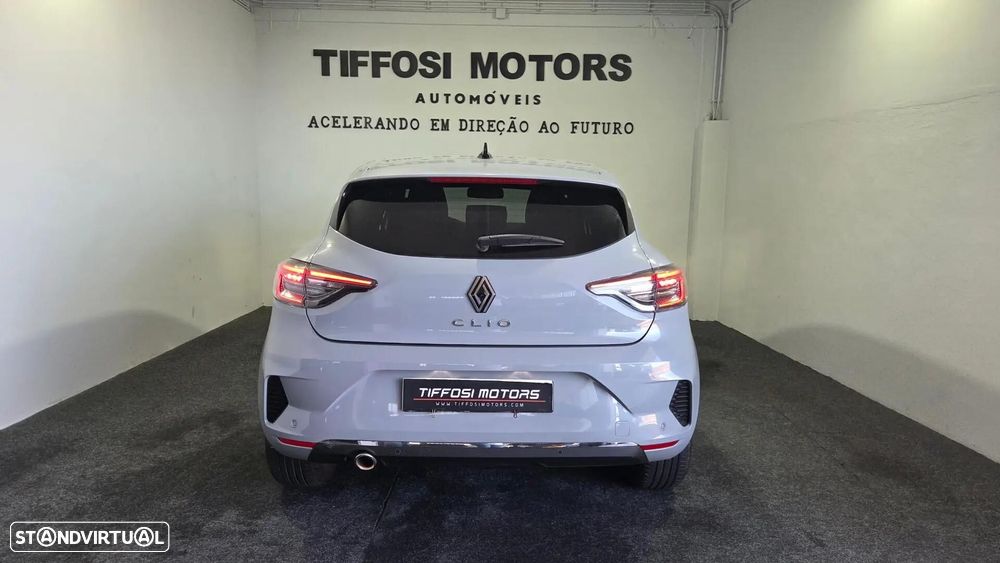 Renault Clio 1.0 TCe Techno - 9