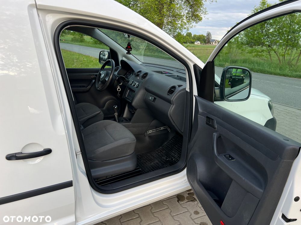 Volkswagen Caddy - 10