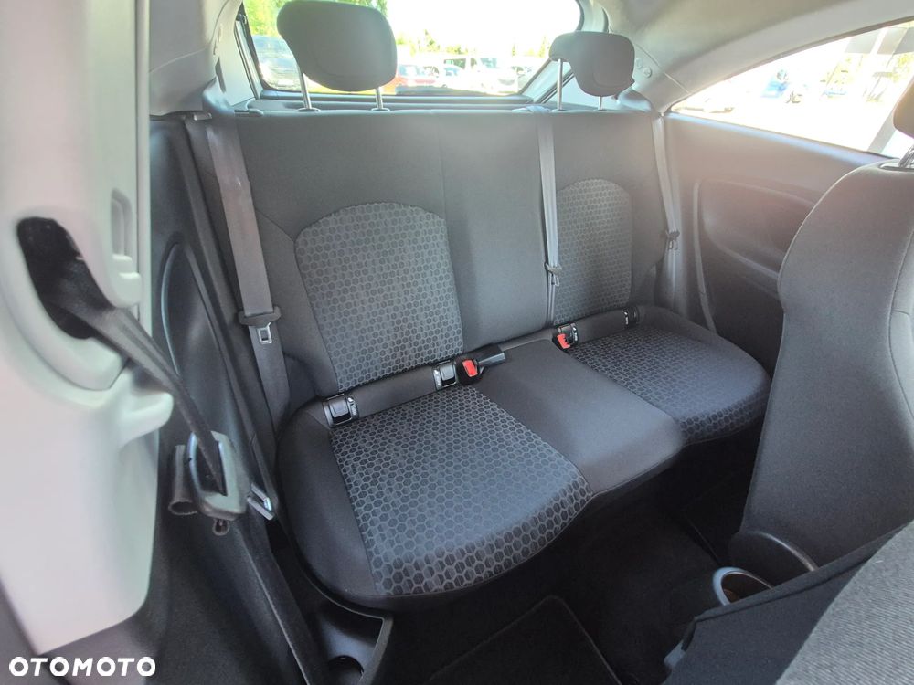 Opel Corsa 1.2 Active - 23