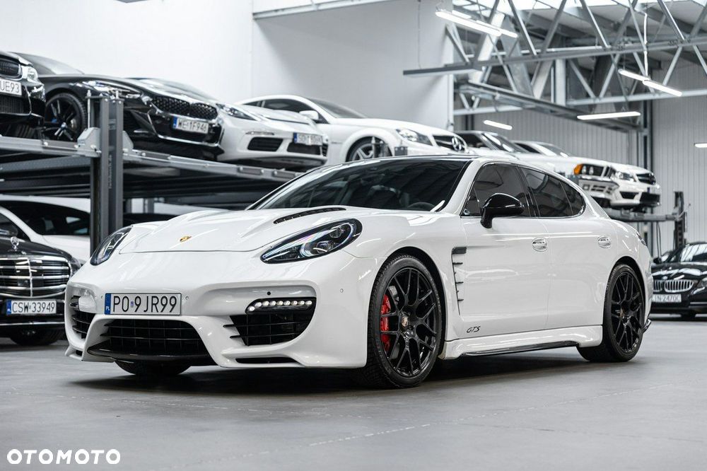 Porsche Panamera - 15
