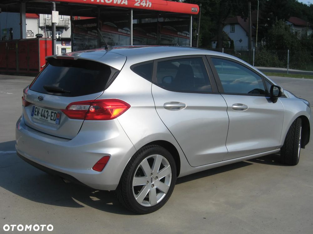 Ford Fiesta 1.0 EcoBoost S&S TREND - 5