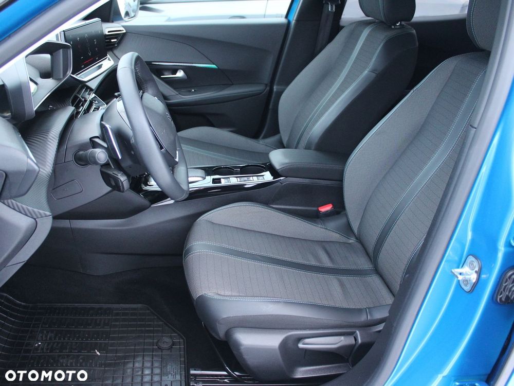 Peugeot 2008 1.2 PureTech Allure Pack S&S EAT8 - 17