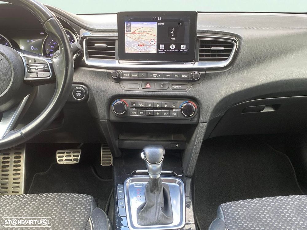 Kia Ceed SW 1.6 CRDi TX 7DCT - 9