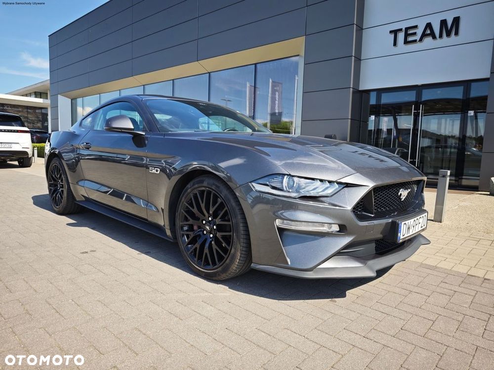 Ford Mustang - 6