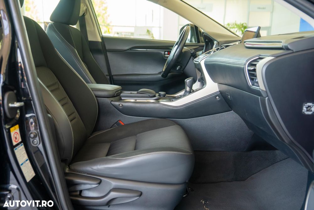 Lexus Seria NX 300h Executive Line - 14