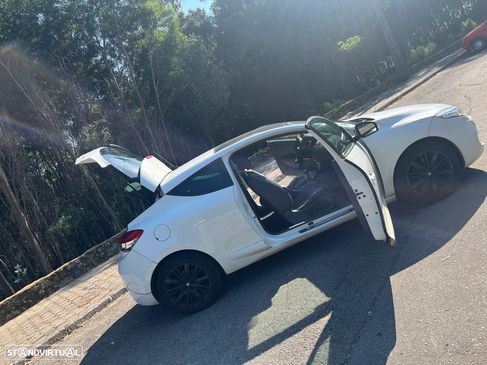 Renault Mégane Coupe Energy dCi 110 FAP Start & Stop GT Line - 3