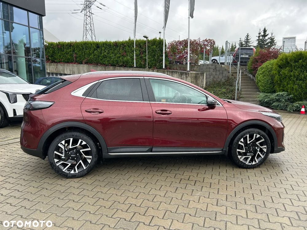 Kia XCeed - 8