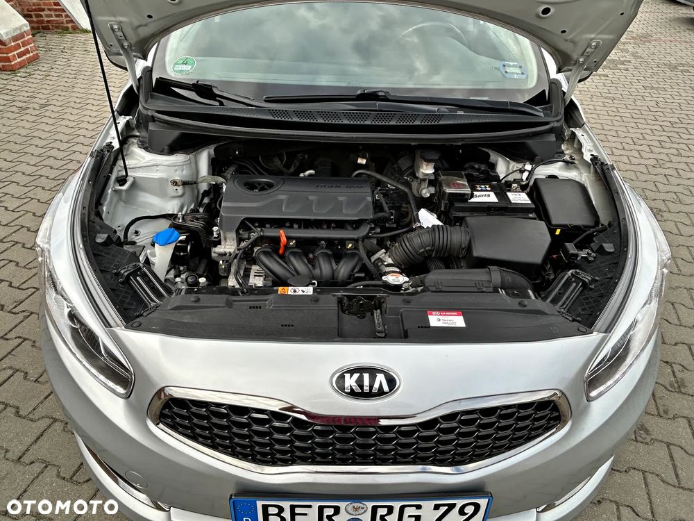 Kia Ceed 1.4 S - 33