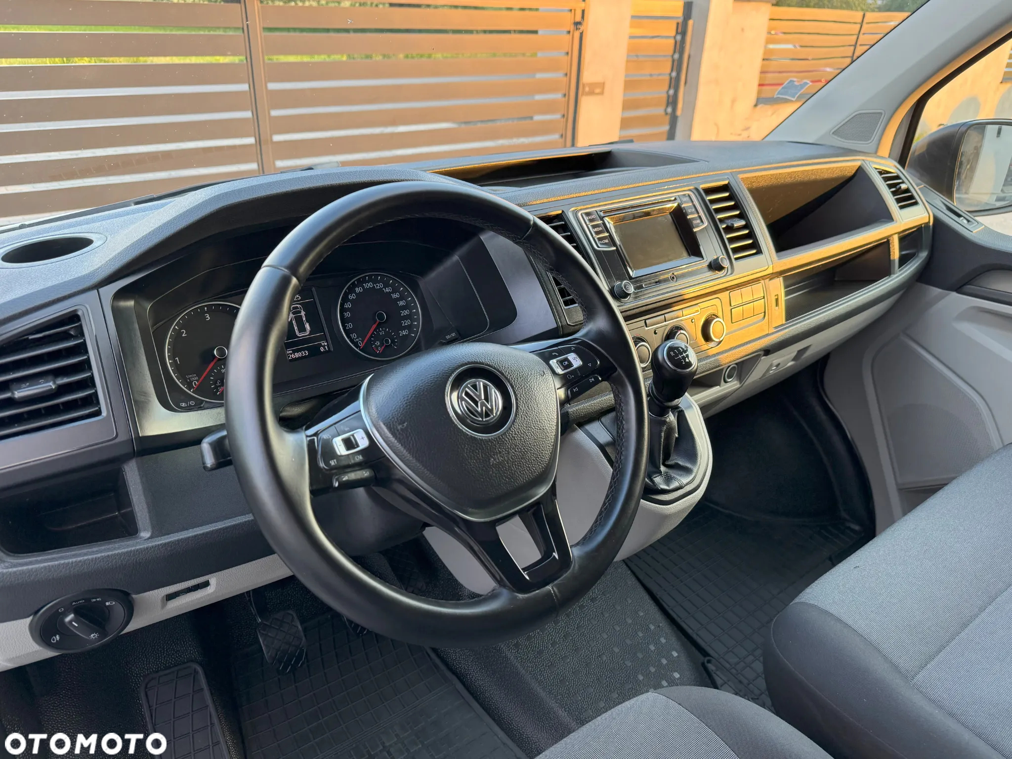 Volkswagen Transporter - 20