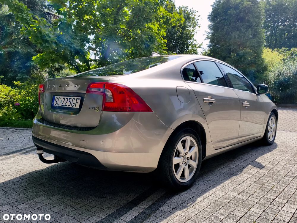 Volvo S60 DRIVe Summum - 11