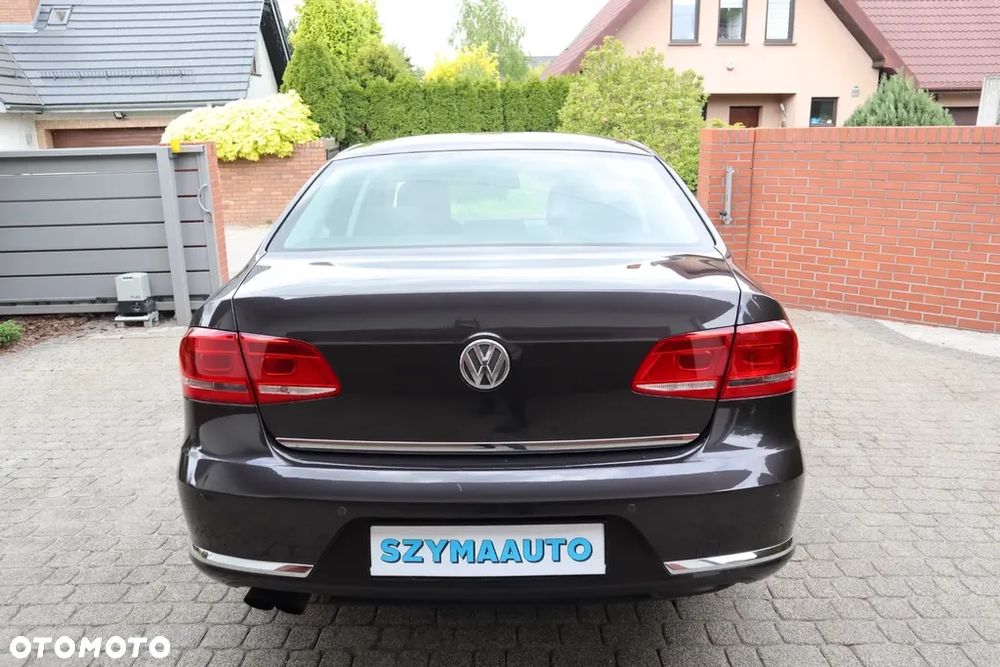 Volkswagen Passat 2.0 TSI Highline - 4