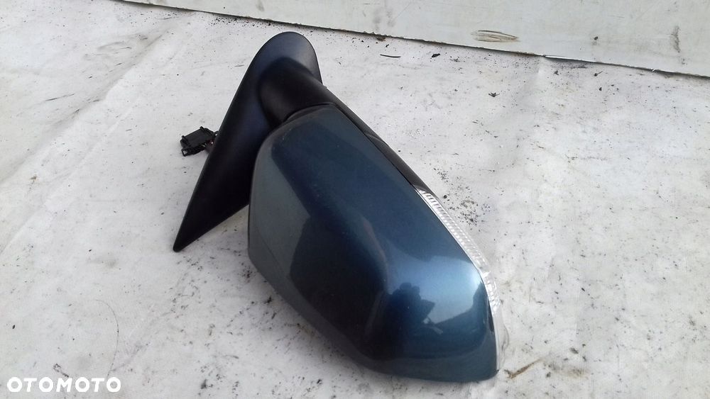 LUSTERKO PRAWE ELEKTRYCZNE 7PIN SKODA OCTAVIA II 2 04-08 9901 - 2