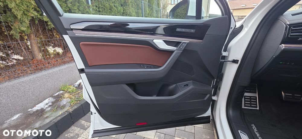 Volkswagen Touareg 3.0 V6 TDI SCR 4Mot Elegance - 25