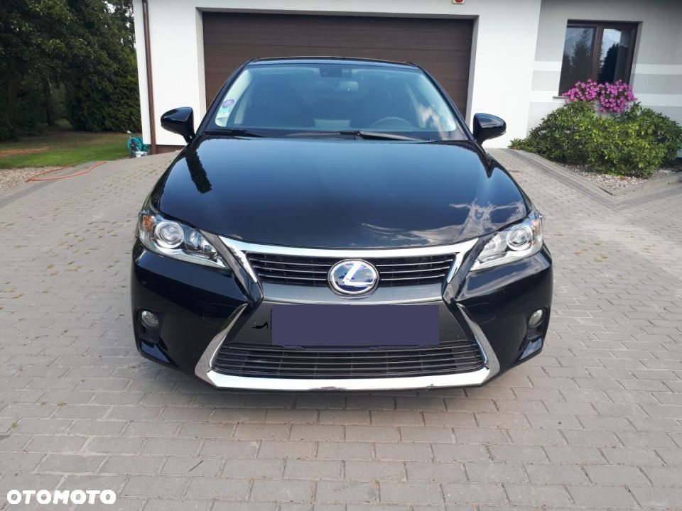 Lexus CT - 2