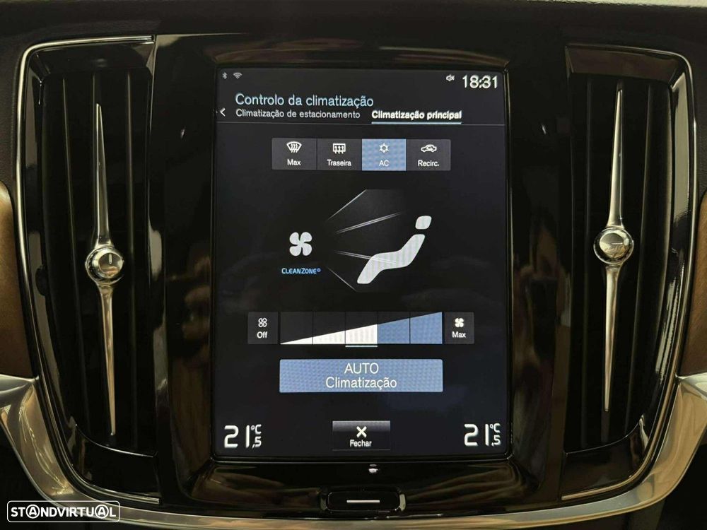 Volvo V90 2.0 D4 Momentum Geartronic - 22