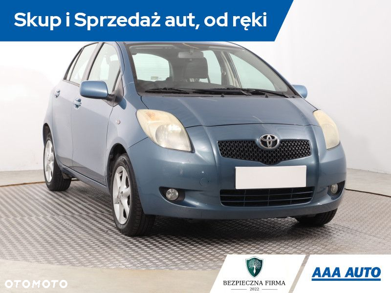 Toyota Yaris - 2
