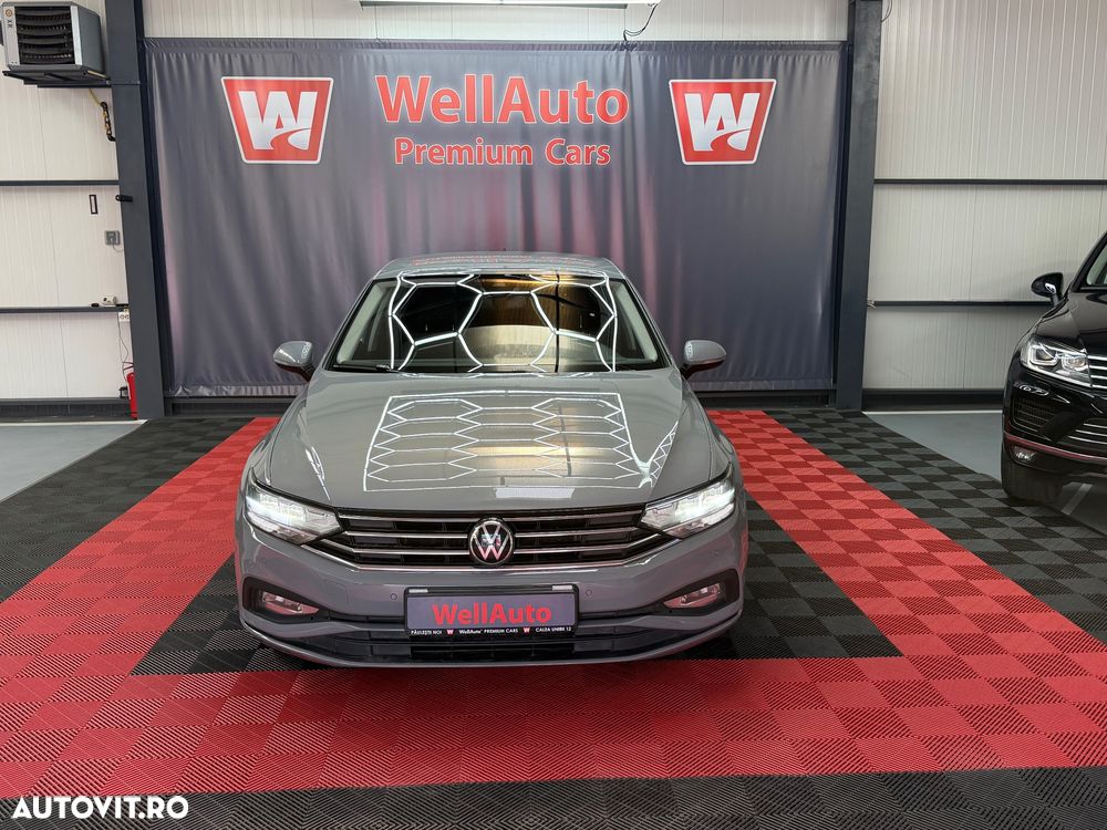 Volkswagen Passat 2.0 TDI DSG Comfortline - 1