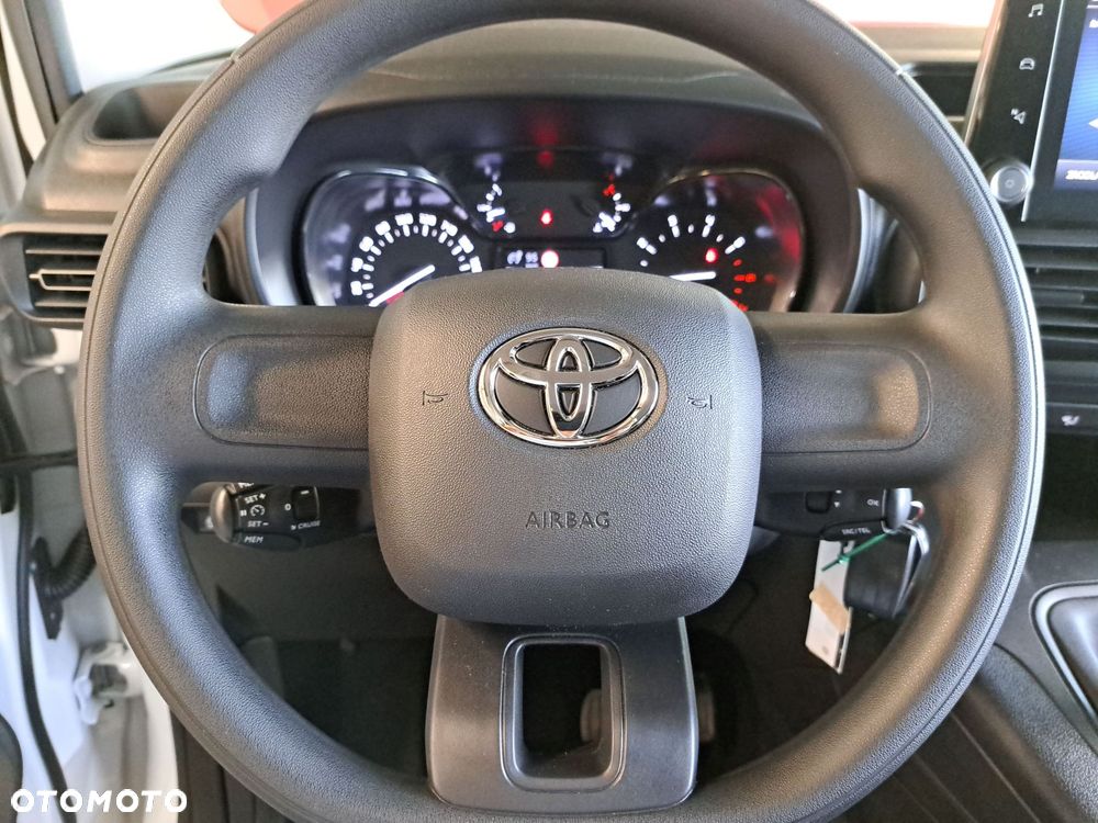Toyota Proace City Verso 1.5 D-4D Business - 30