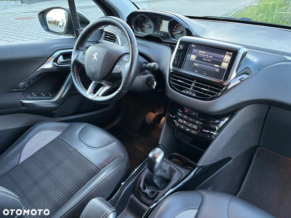 Peugeot 2008 1.6 BlueHDi Allure - 8
