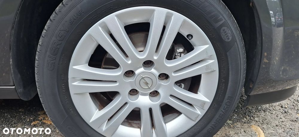 Opel Astra - 37
