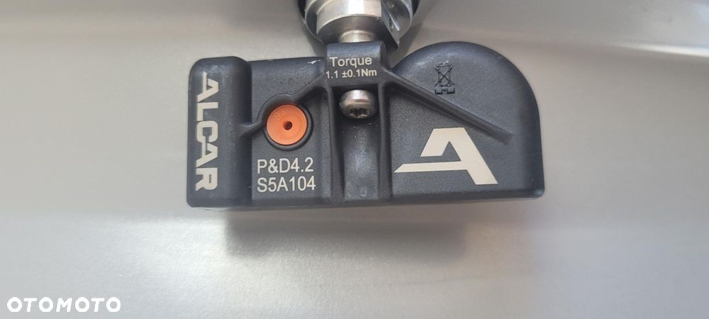 FELGI DEZENT KF MAZDA CX-5 II  CX-3 7,5X18 ET45 5X114,3 67,1 - 10