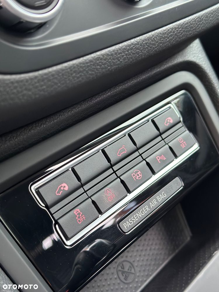 Volkswagen Sharan 2.0 TDI DSG BlueMotion Technology Cup - 21