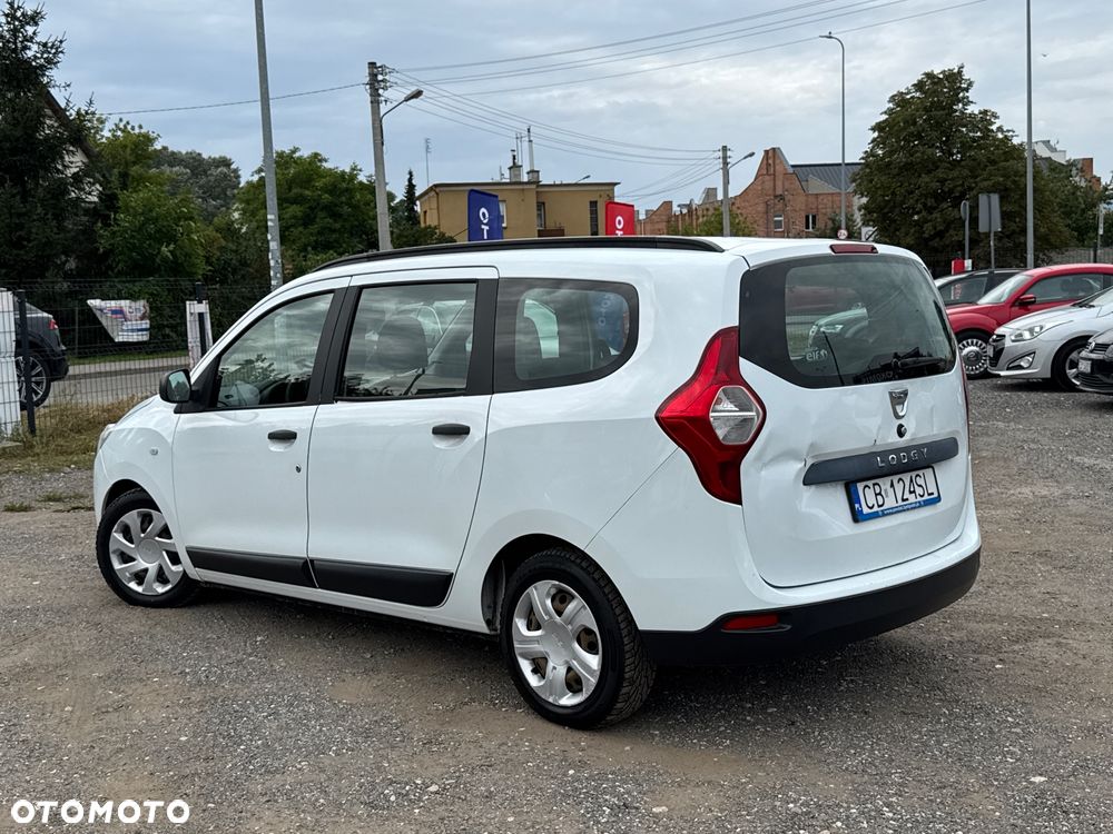 Dacia Lodgy 1.6 SCe Ambiance S&S - 12
