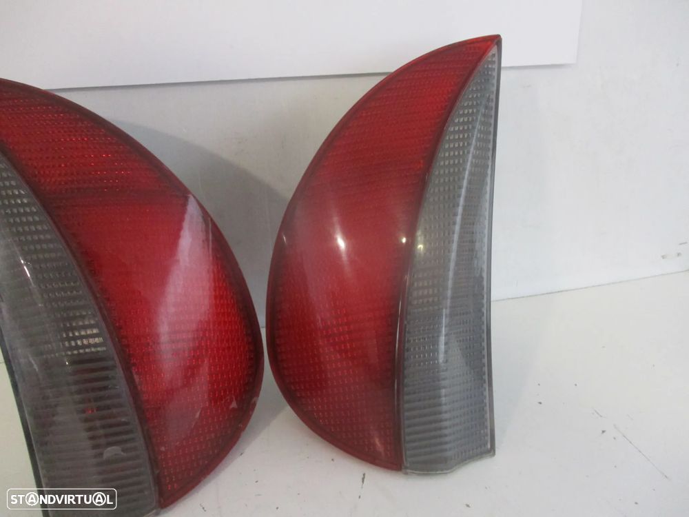 Farolim farol tras lancia Lybra 2000 - 3