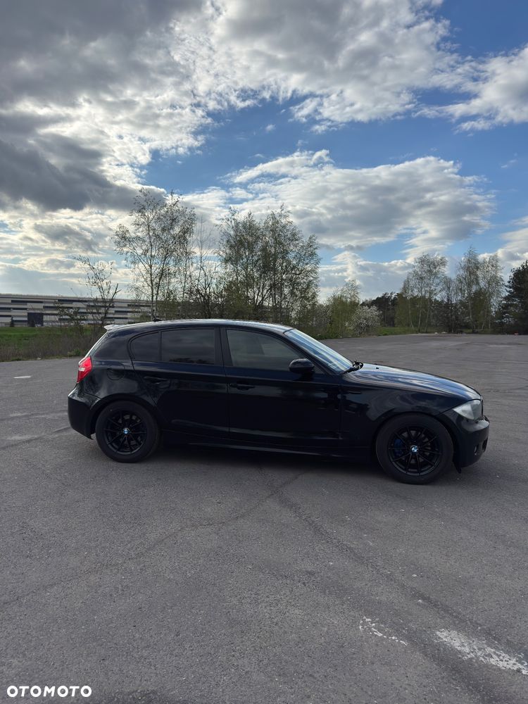 BMW Seria 1 118d DPF - 4