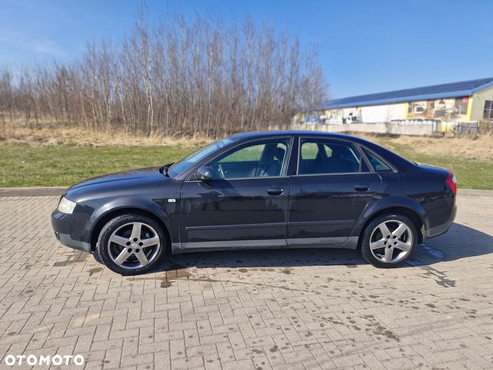 Audi A4 Avant - 5