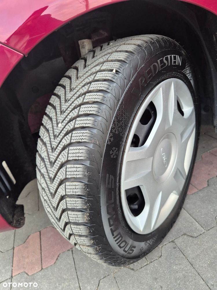 Ford Fiesta 1.25 Celebration - 10