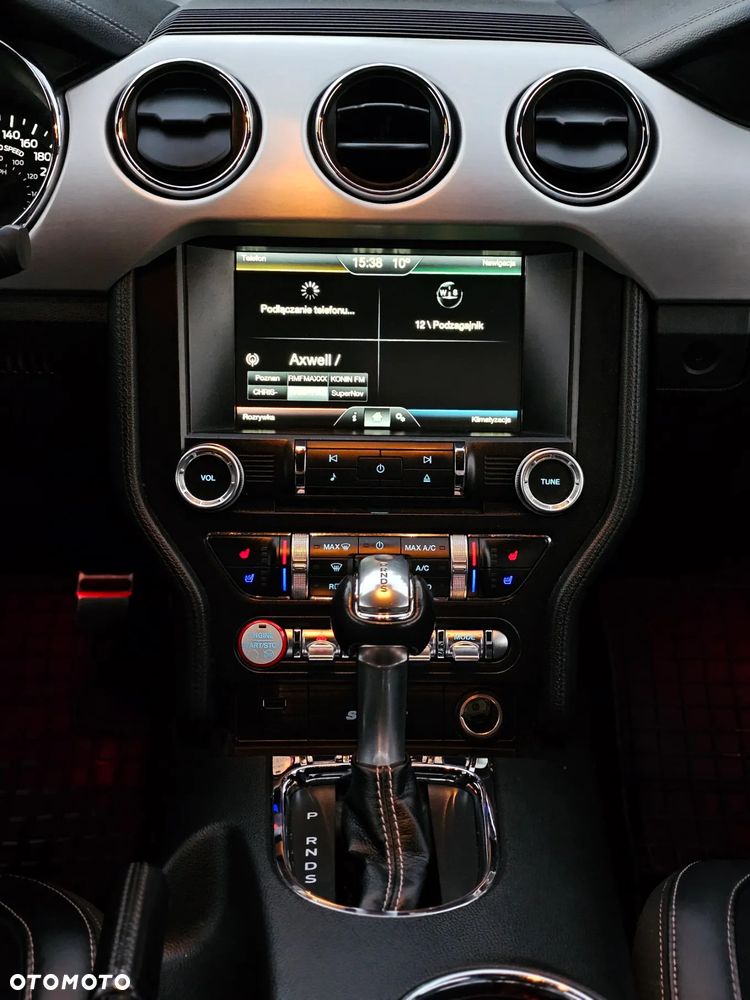 Ford Mustang 5.0 V8 GT - 9