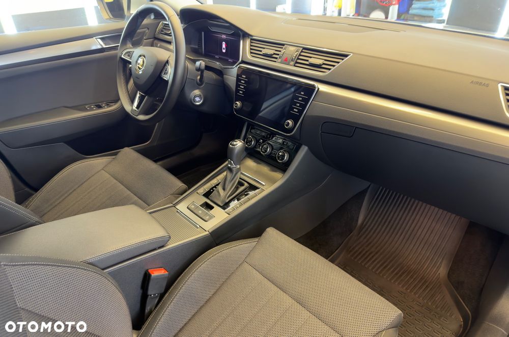 Skoda Superb 2.0 TDI Ambition DSG - 7