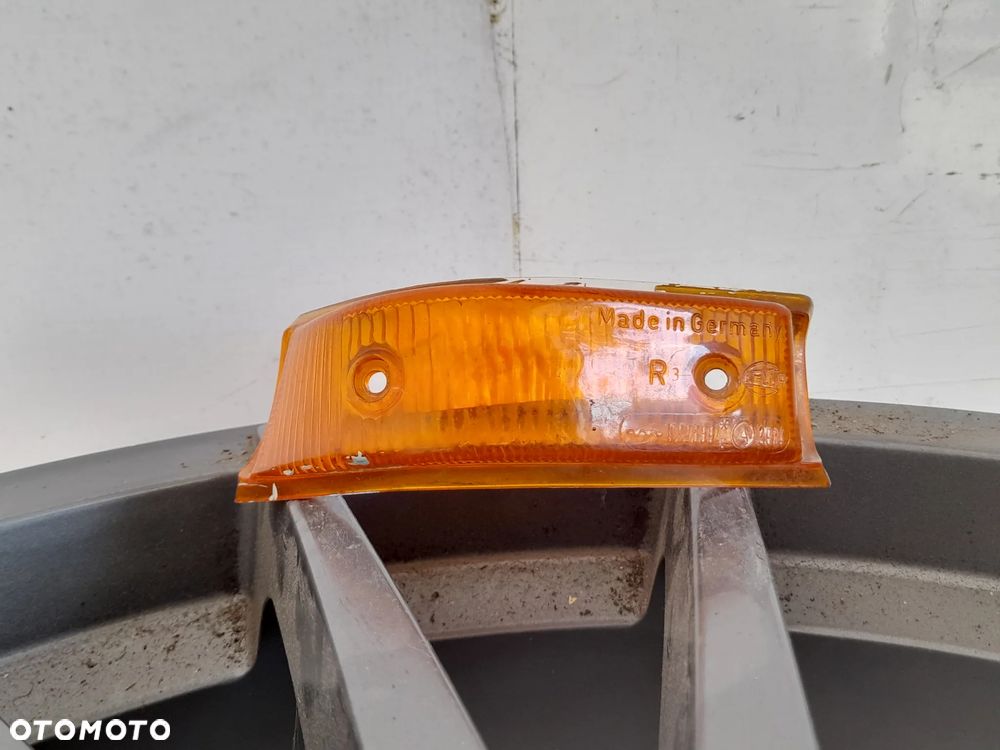 Klosz kierunkowskazu prawy przód Opel Kadett B Hella K22889 - 1
