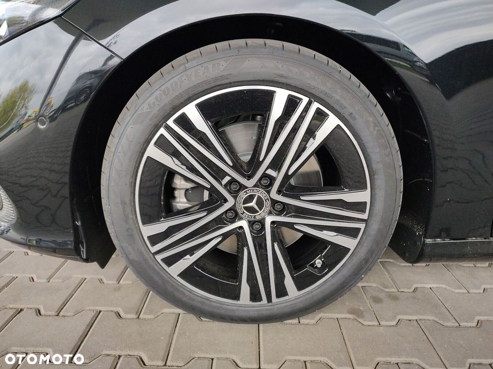 Mercedes-Benz CLA - 8