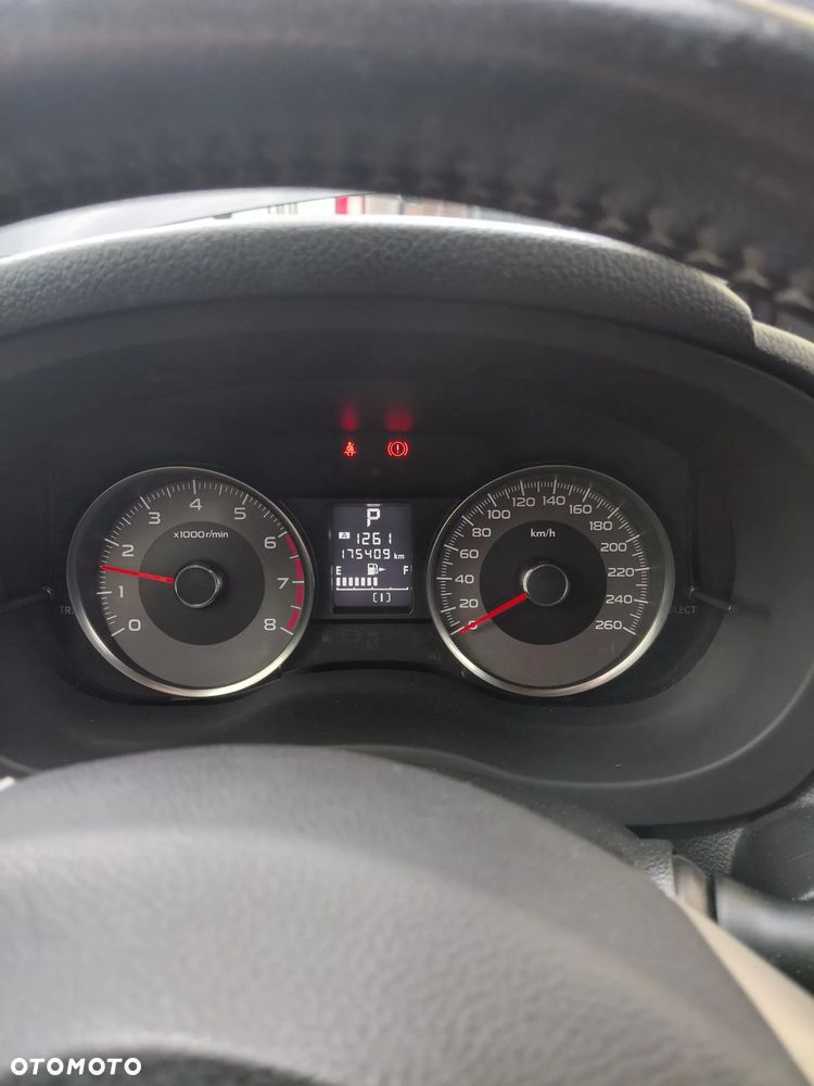 Subaru Forester 2.0XT Platinum Lineartronic - 14