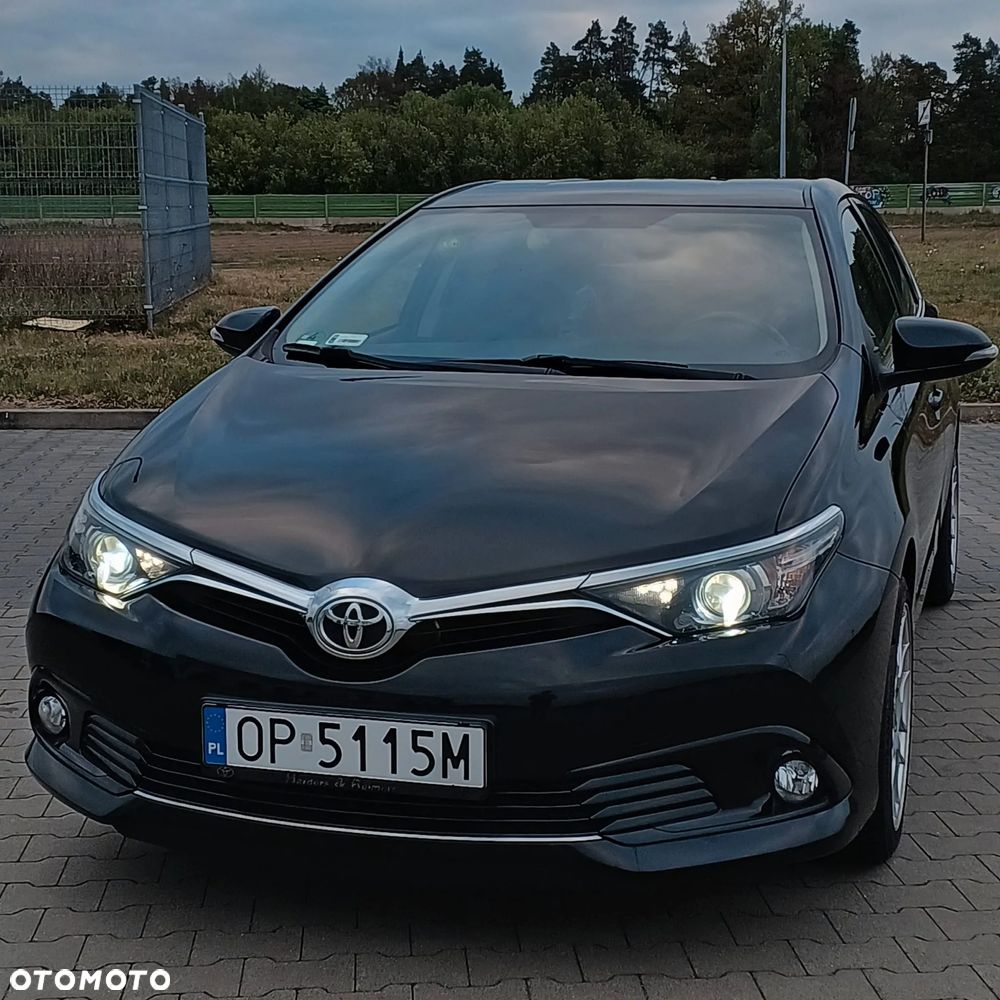 Toyota Auris 1.33 VVT-i Premium Comfort - 6